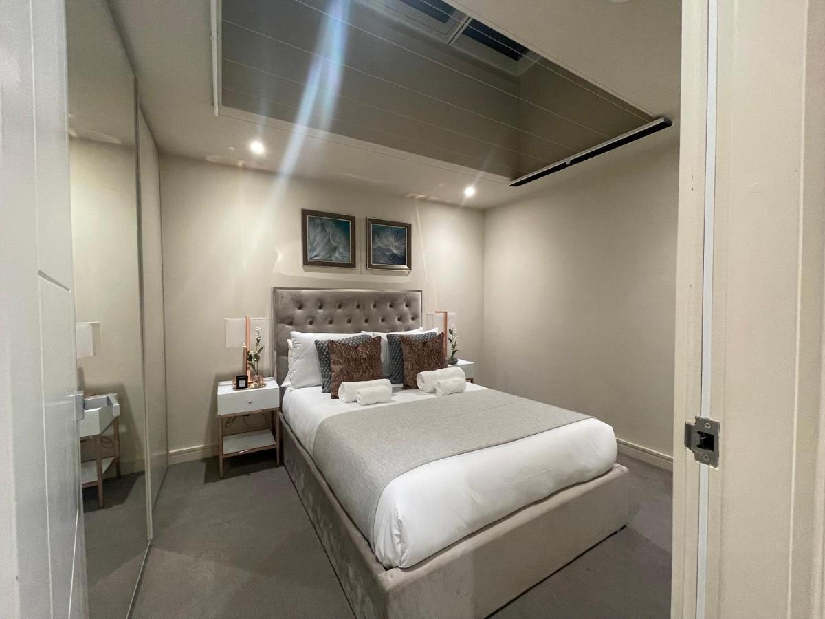 Apartamento Sophisticated 1Br, 1 Ba Chigwell Designer Flat Chcl F2 Exterior foto