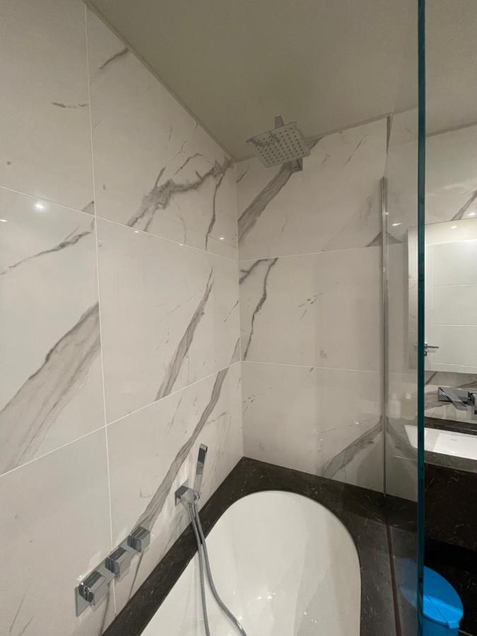 Apartamento Sophisticated 1Br, 1 Ba Chigwell Designer Flat Chcl F2 Exterior foto